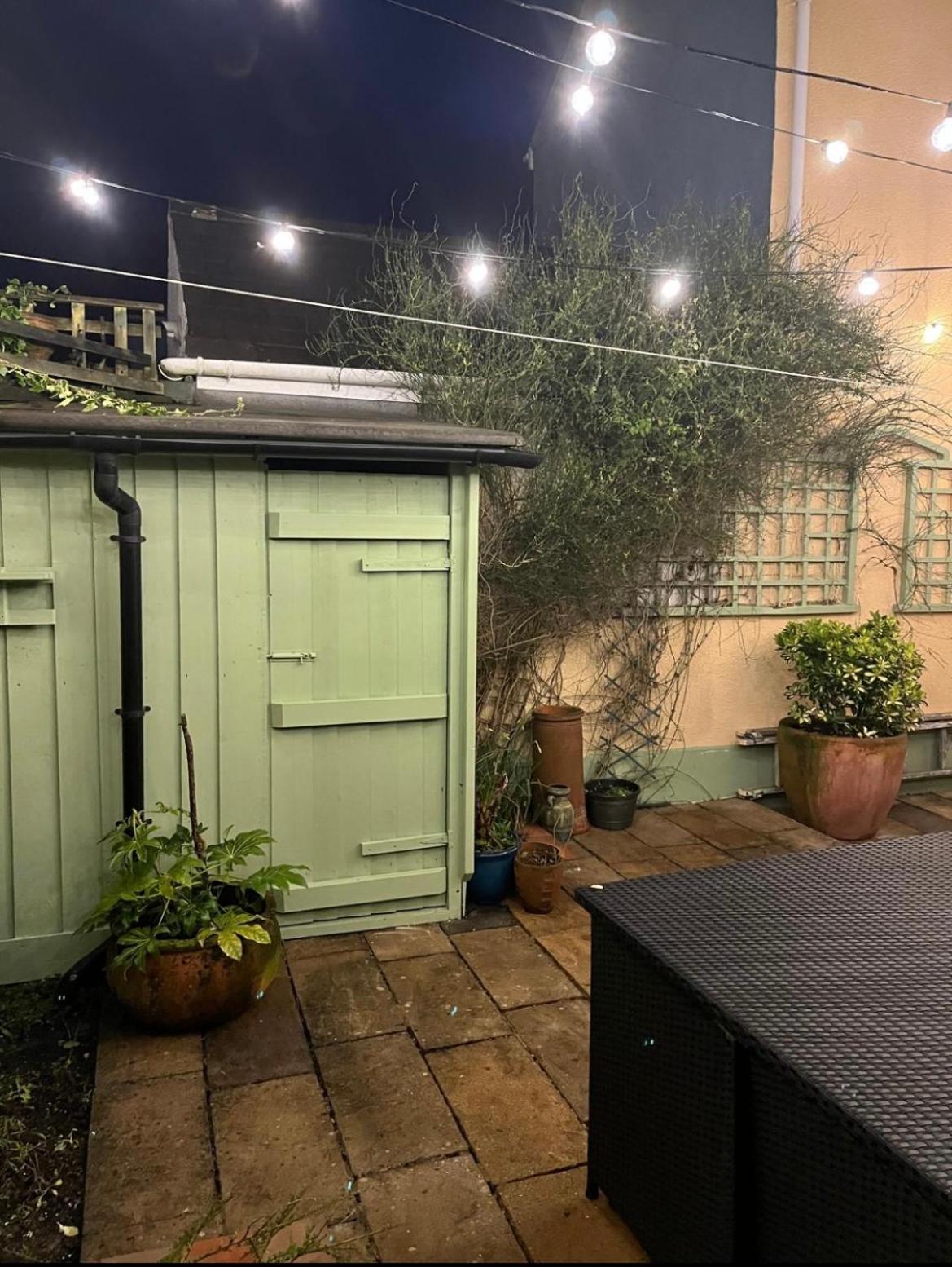 Honey Cottage Tenby Exterior foto